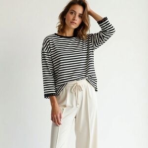 LiveFashionWay Striped Drop Shoulder Lace Trim Bracelet Sleeve Top